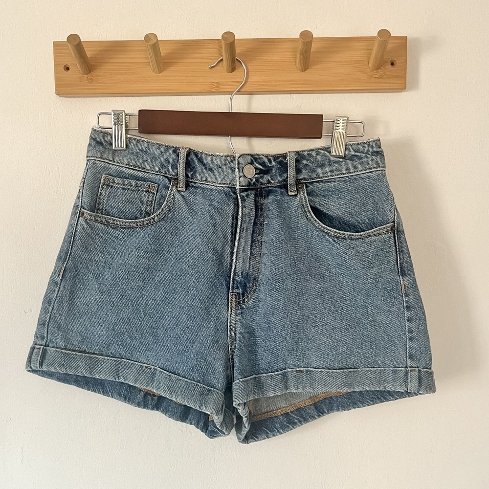 PacSun Mom Short